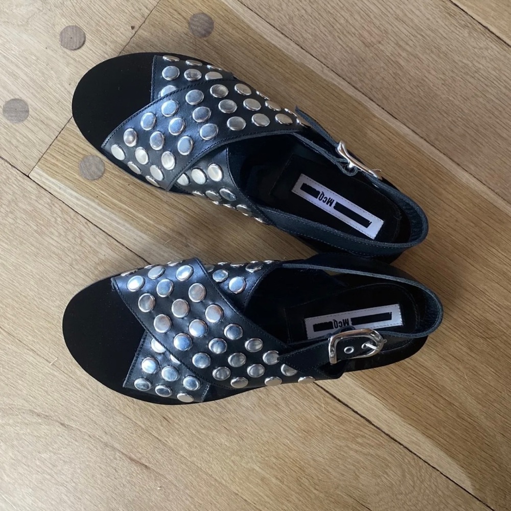 MCQ by Alexander McQueen black leather studded sandals Eur 39